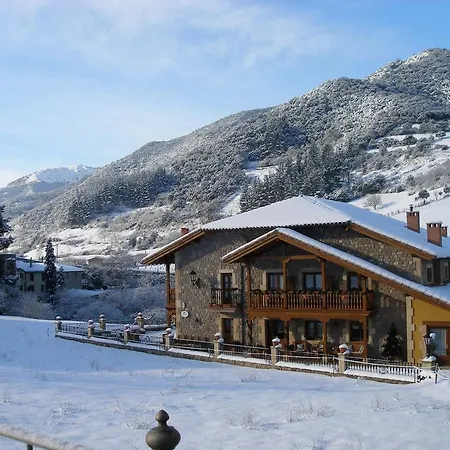El Corcal De Liebana Hotel Cillorigo de Liebana